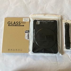 IPad Pro 11 Case Drop Resistant Black “New”